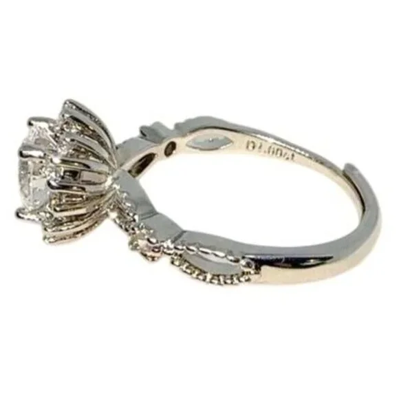 Silver Ring with Moissanite and Diamond Simulate - Picture 4 of 5